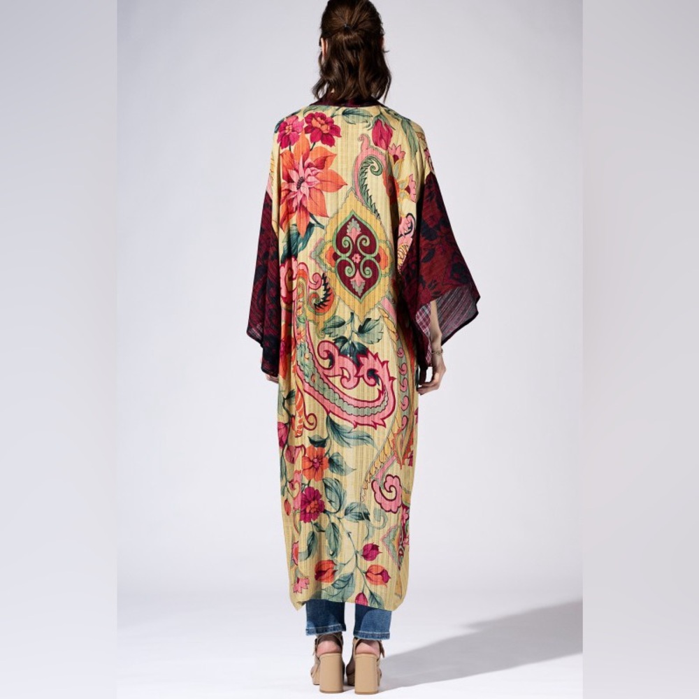 K70. FIREKISS DAHLIA PAISLEY KIMONO - Picture 3 of 3